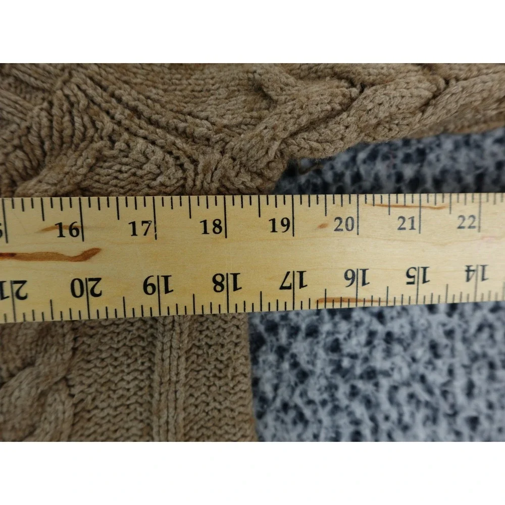 Old Navy Women Cable Knit V Neck Sweater Brown Long Sleeve Buttons Size Medium‎